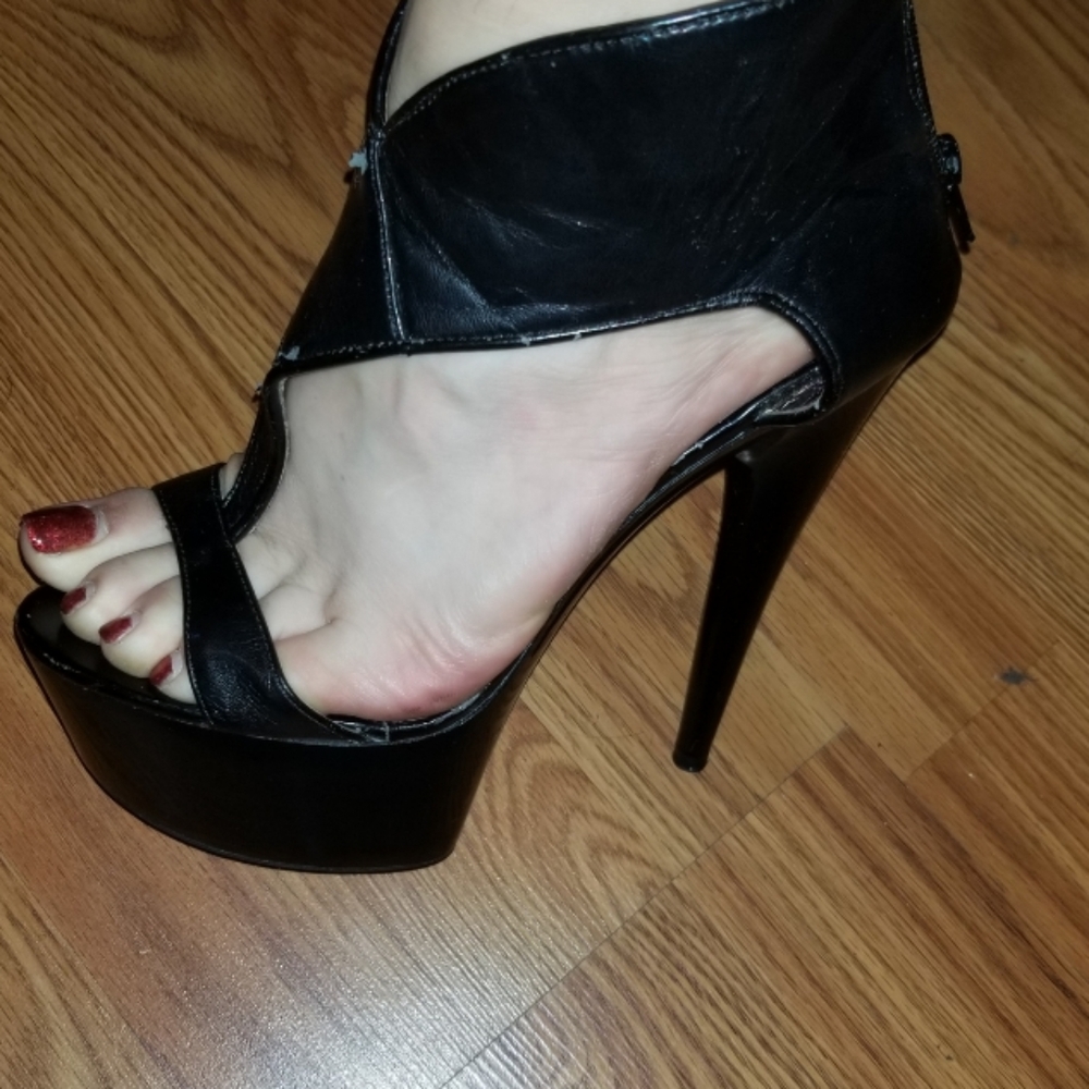 Ellie Heels